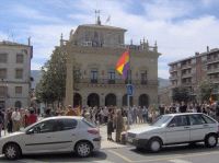 Bandera jasotzearen argazkia